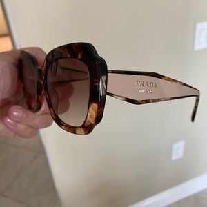 Prada SPR-14W 01R-0A6 Sunglasses Women's Caramel Tortoise/Brown Gradient 52mm